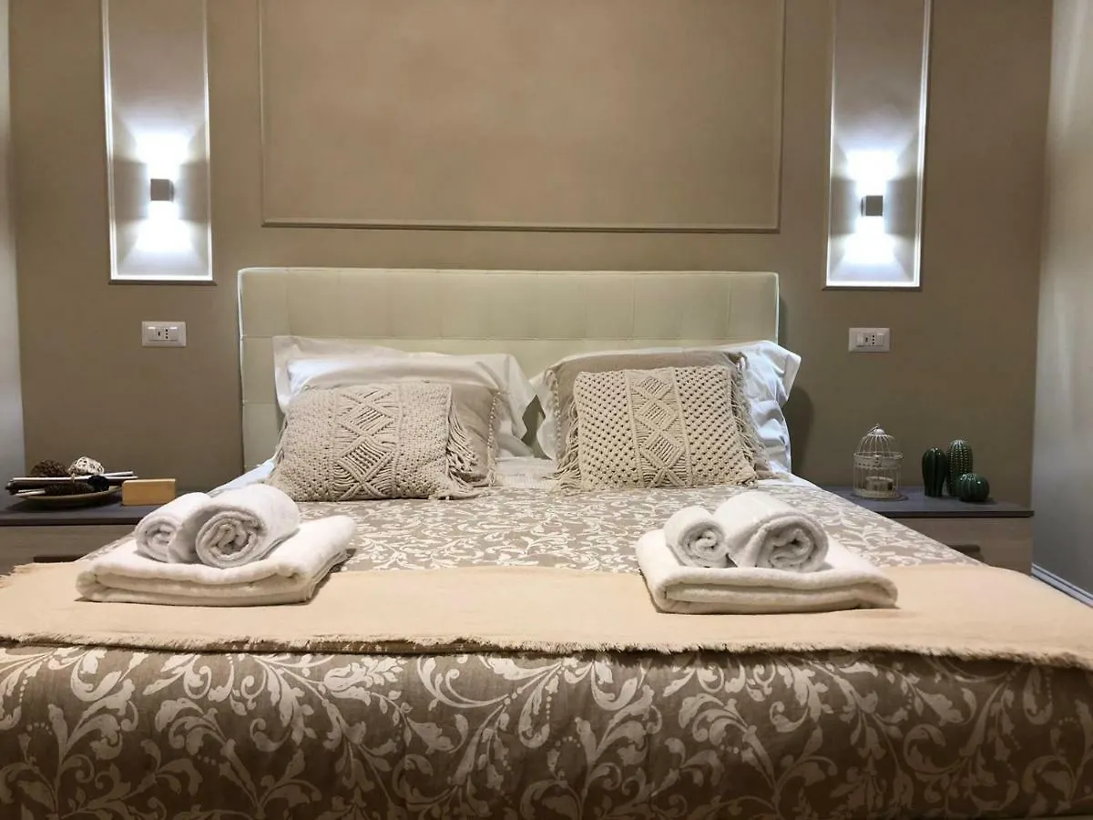 Pantheon Luxury Suite Rome Apartment